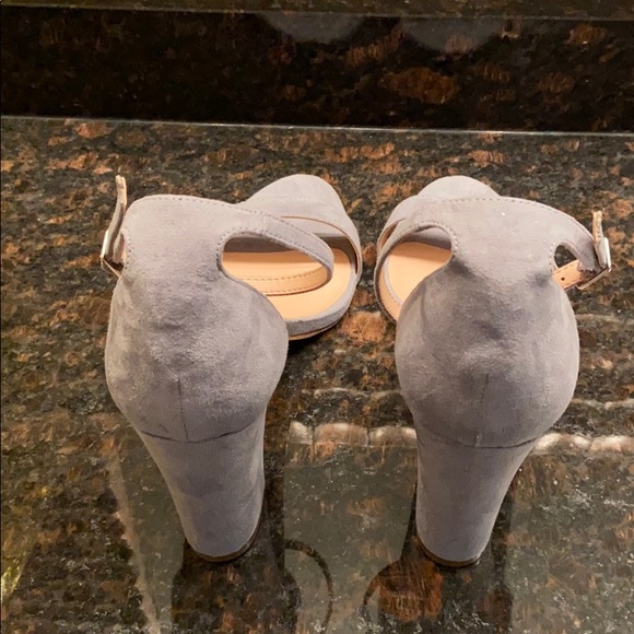 Women’s Madden Girl block heel pump - Picture 2 of 3